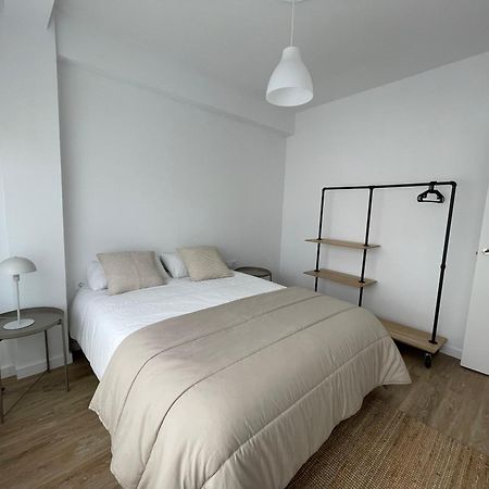 Apartamento Acogedor En El Centro De Cangas Екстериор снимка
